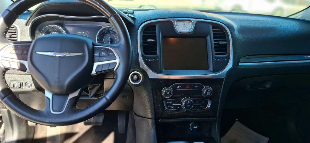 2016 Chrysler 300 300C