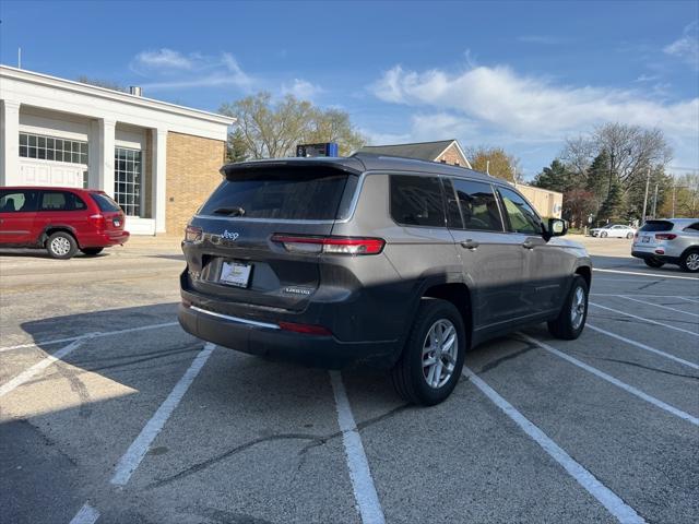 2021 Jeep Grand Cherokee L Laredo 4x4