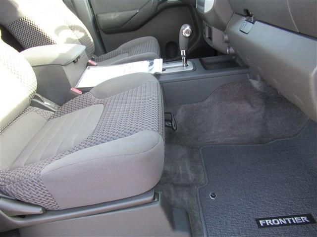 2012 Nissan Frontier SV