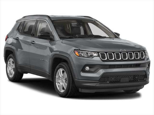 2023 Jeep Compass COMPASS LATITUDE 4X4