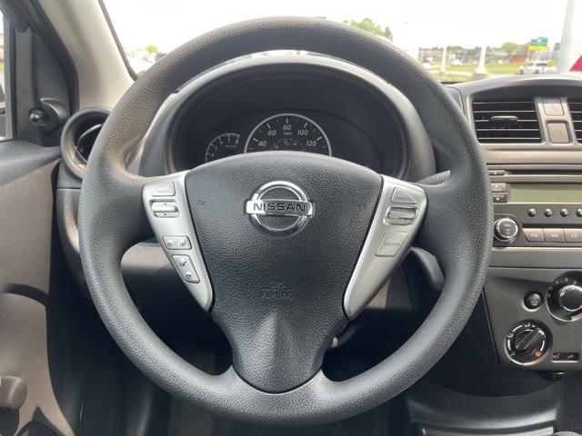 2015 Nissan Versa 1.6 S+