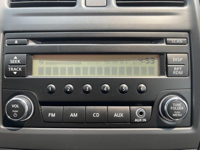 2015 Nissan Versa 1.6 S+