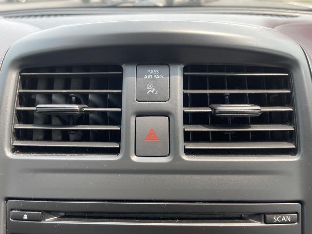 2015 Nissan Versa 1.6 S+