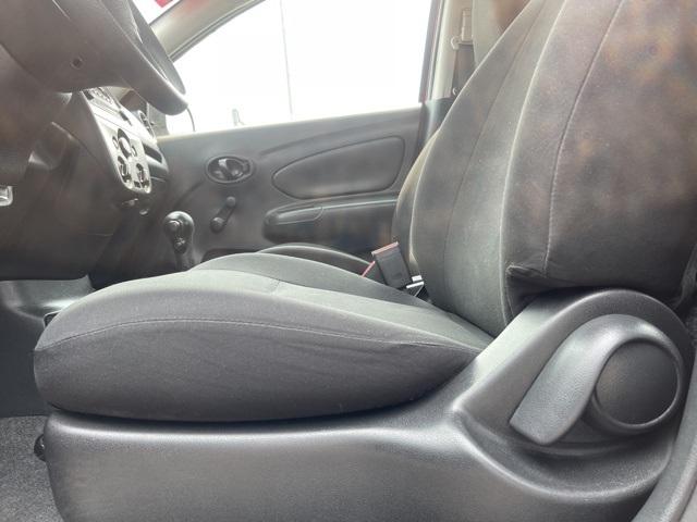 2015 Nissan Versa 1.6 S+