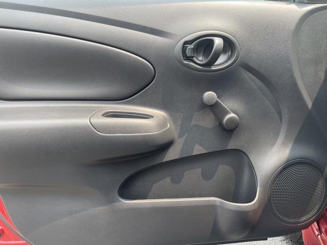 2015 Nissan Versa 1.6 S+