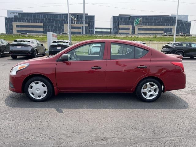 2015 Nissan Versa 1.6 S+