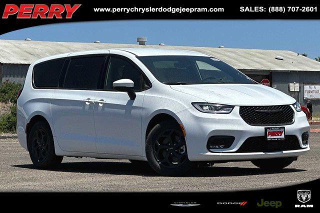 2023 Chrysler Pacifica Hybrid Touring L for sale in National City, CA