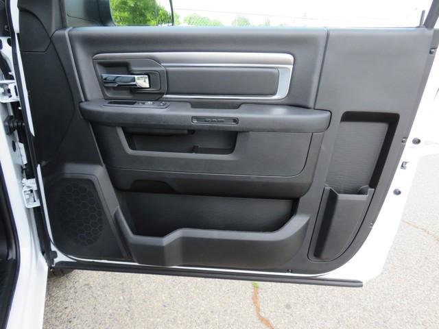 2023 Ram 1500 Classic Tradesman Regular Cab 4x4 8' Box