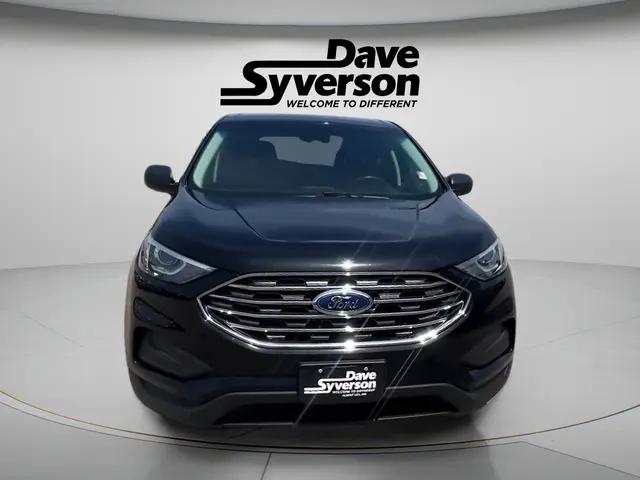 2020 Ford Edge SE