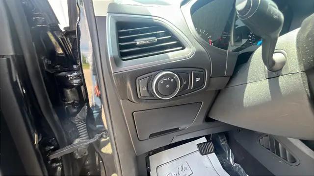 2020 Ford Edge SE