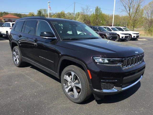 2023 Jeep Grand Cherokee GRAND CHEROKEE L LIMITED 4X4