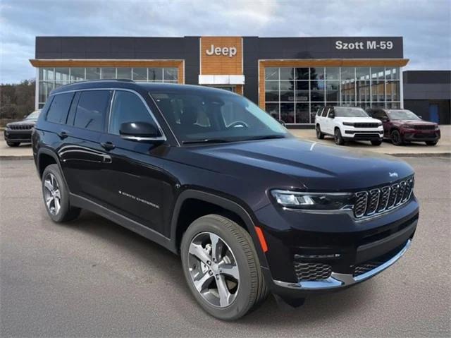 2023 Jeep Grand Cherokee GRAND CHEROKEE L LIMITED 4X4