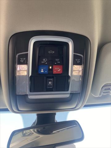 2023 RAM Ram 3500 RAM 3500 LARAMIE CREW CAB 4X4 8 BOX