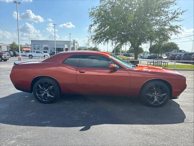 2020 Dodge Challenger SXT