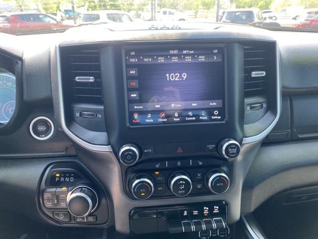 2020 RAM 1500 Big Horn Crew Cab 4x4 57 Box