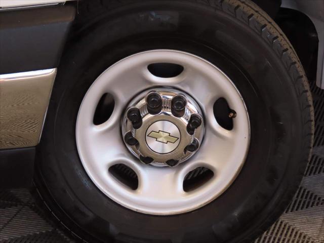 2020 Chevrolet Express Passenger RWD 3500 Extended Wheelbase LT