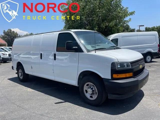 2021 Chevrolet Express Cargo Van RWD 2500 Extended Wheelbase WT