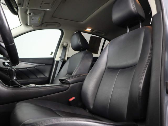 2015 INFINITI Q50 Premium