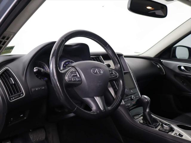 2015 INFINITI Q50 Premium