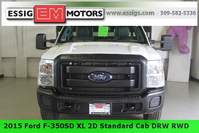 2015 Ford F-350 Chassis XL 2015 Ford F-350 Chassis XL