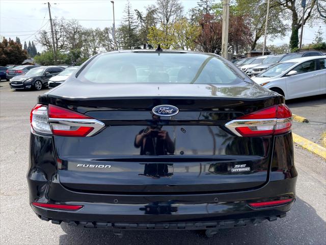 2020 Ford Fusion Hybrid SE