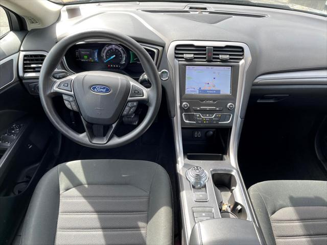2020 Ford Fusion Hybrid SE