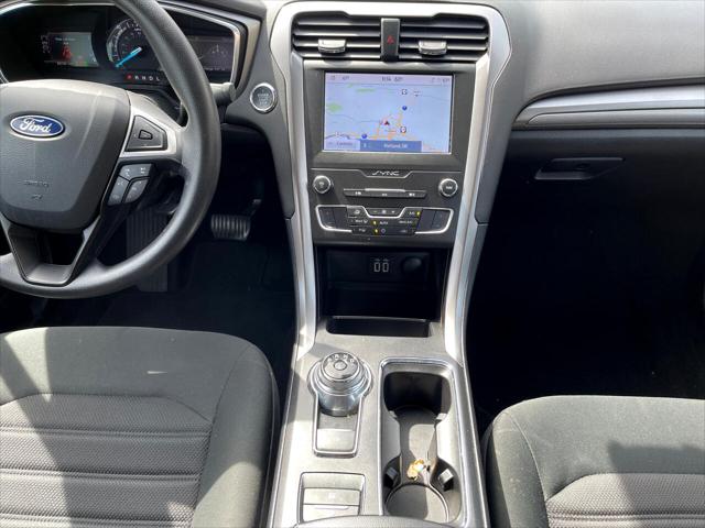 2020 Ford Fusion Hybrid SE