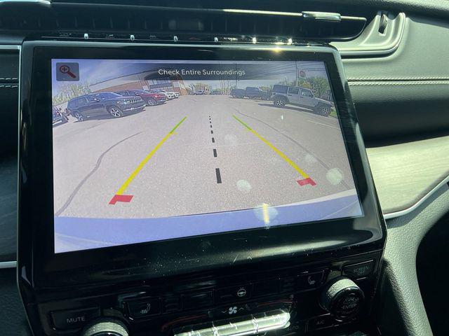 2023 Jeep Grand Cherokee GRAND CHEROKEE L LIMITED 4X4
