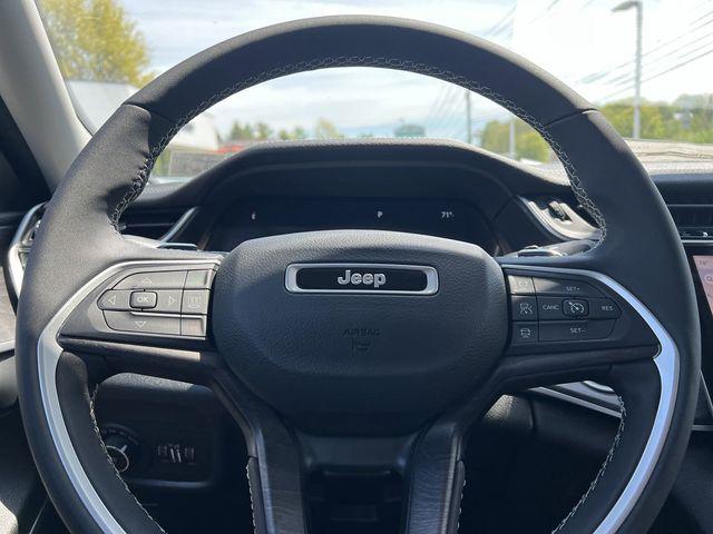 2023 Jeep Grand Cherokee GRAND CHEROKEE L LIMITED 4X4