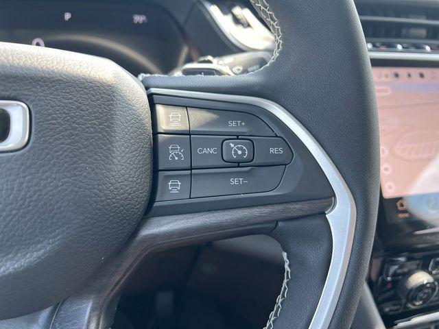 2023 Jeep Grand Cherokee GRAND CHEROKEE L LIMITED 4X4