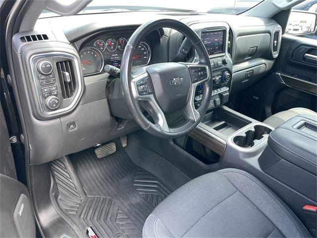 2020 Chevrolet Silverado 1500 4WD Crew Cab Short Bed RST