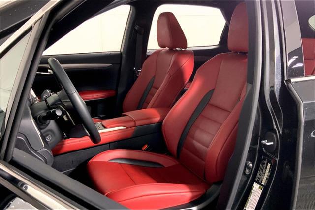 2022 Lexus RX 450h F SPORT Handling