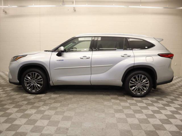 2020 Toyota Highlander Hybrid Platinum