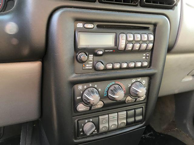 2004 Pontiac Montana M16 w/1SA Pkg.