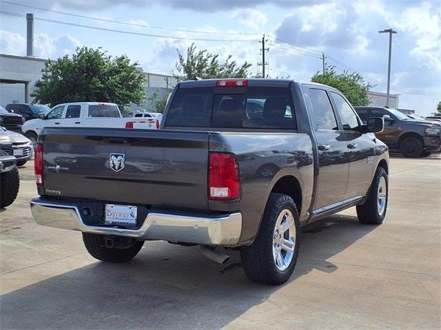 2017 RAM 1500 Lone Star Silver Crew Cab 4x2 57 Box