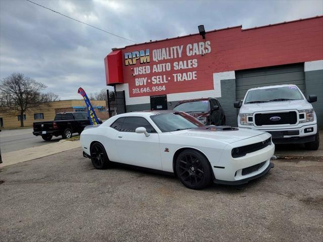 2015 Dodge Challenger SXT Plus or R/T Plus