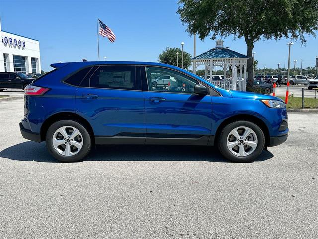 2023 Ford Edge SE