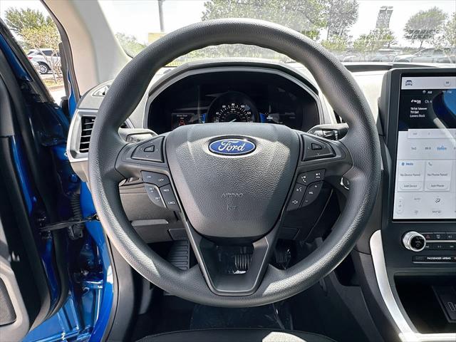 2023 Ford Edge SE
