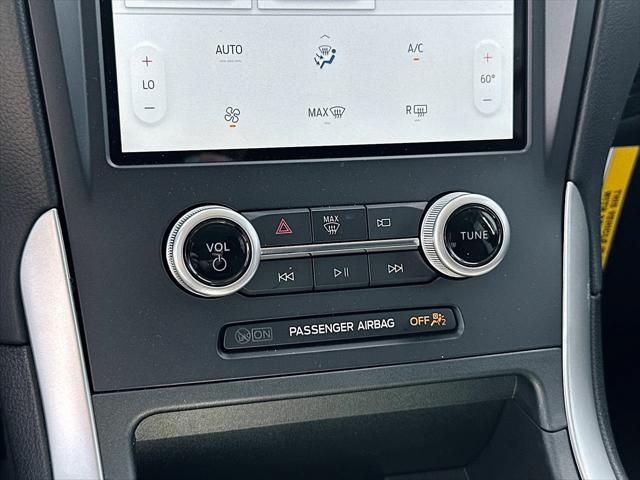 2023 Ford Edge SE