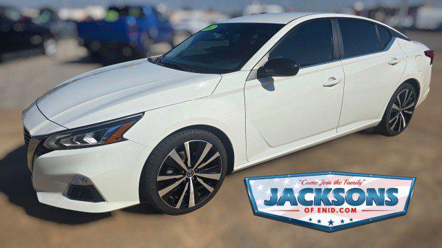 2022 Nissan Altima SR FWD