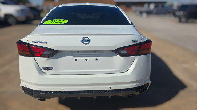 2022 Nissan Altima SR FWD