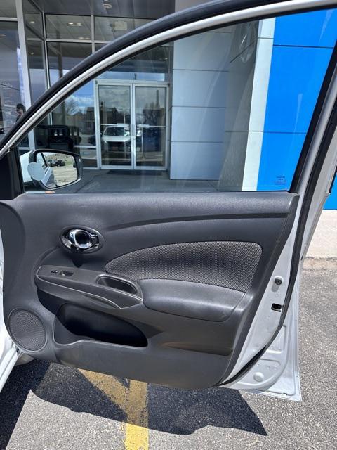 2016 Nissan Versa 1.6 SL
