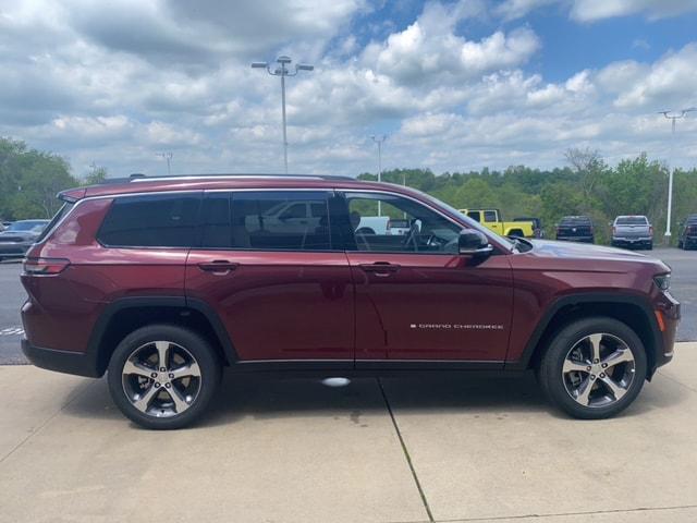 2023 Jeep Grand Cherokee GRAND CHEROKEE L LIMITED 4X4
