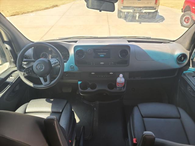 2020 Mercedes-Benz Sprinter 2500 High Roof V6