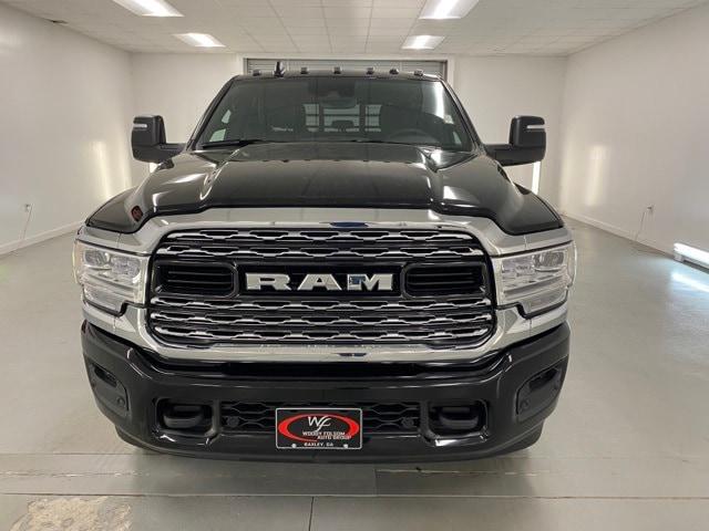 2023 RAM Ram 3500 Chassis Cab RAM 3500 LIMITED CREW CAB CHASSIS 4X4 60 CA