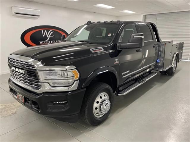 2023 RAM Ram 3500 Chassis Cab RAM 3500 LIMITED CREW CAB CHASSIS 4X4 60 CA