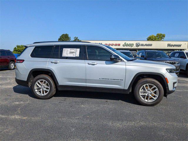 2023 Jeep Grand Cherokee GRAND CHEROKEE L LAREDO 4X2