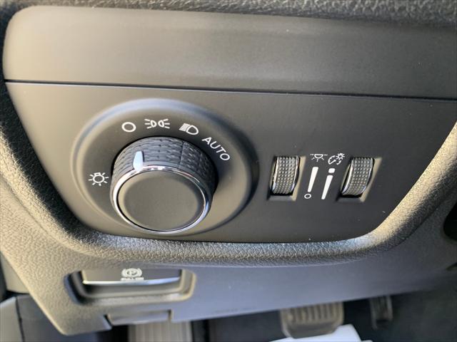 2023 Jeep Grand Cherokee GRAND CHEROKEE ALTITUDE 4X4
