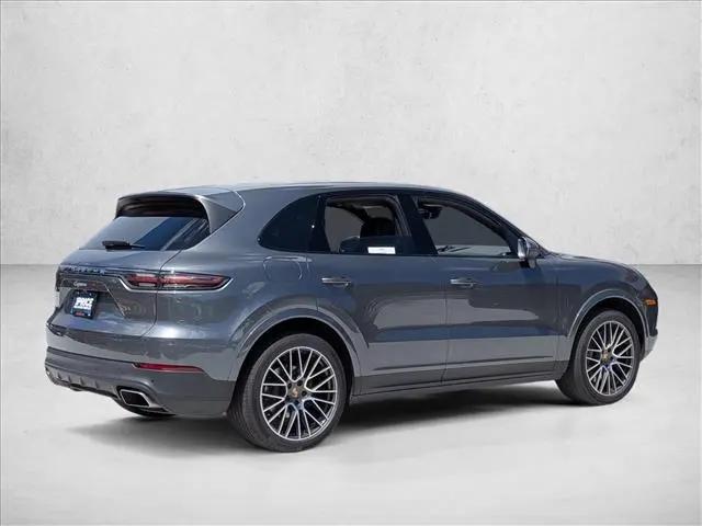2023 Porsche Cayenne Platinum Edition