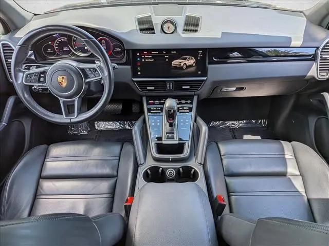 2023 Porsche Cayenne Platinum Edition